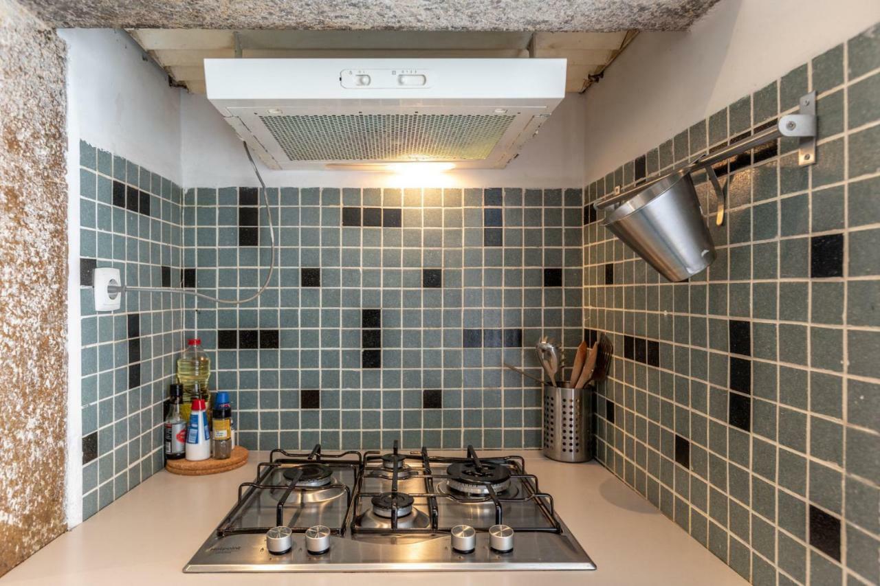 Fantastic Family Apartment In Estrela Lisbon Exterior photo